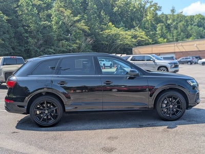 2023 Audi Q7 Premium Plus