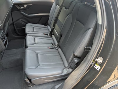 2023 Audi Q7 Premium Plus