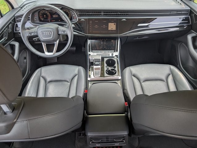 2023 Audi Q7 Premium Plus