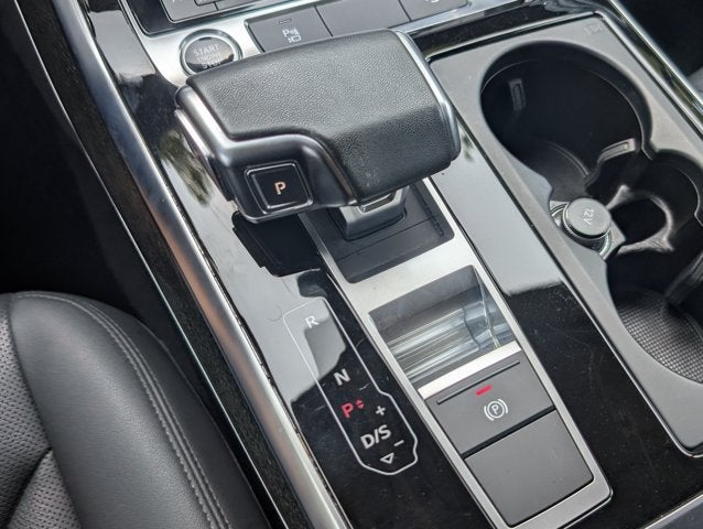 2023 Audi Q7 Premium Plus