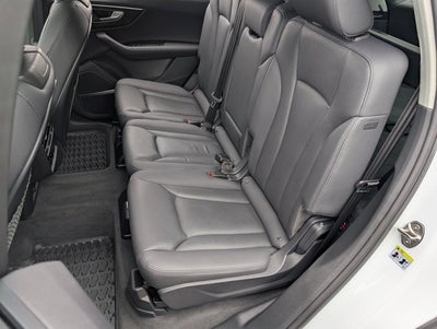 2023 Audi Q7 Premium Plus