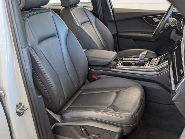 2022 Audi Q7 Premium Plus