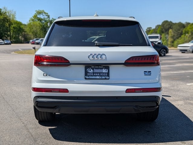 2022 Audi Q7 Premium Plus