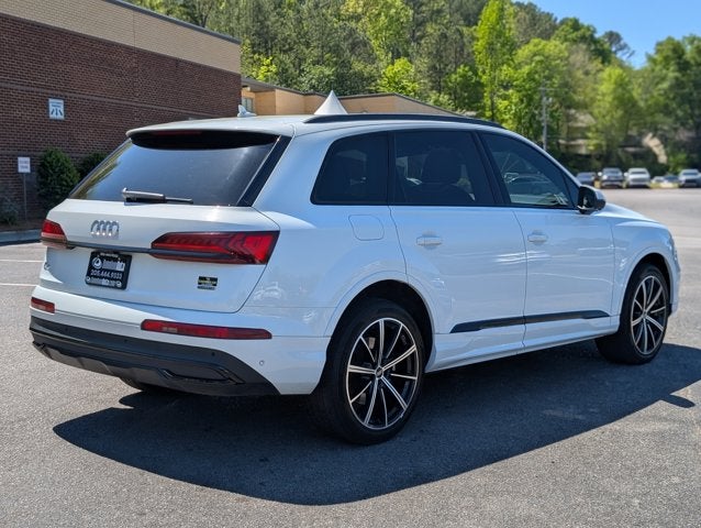 2022 Audi Q7 Premium Plus