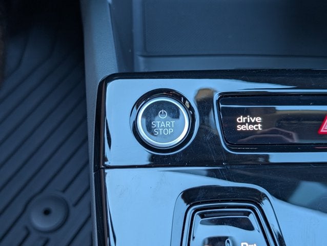2025 Audi A6 e-tron Premium