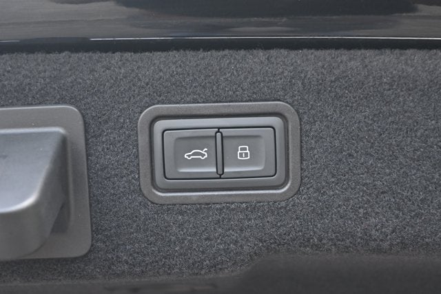 2022 Audi A8 L 55 TFSI quattro