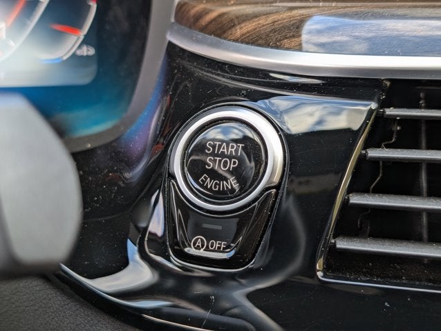 2022 BMW 5 Series 530i