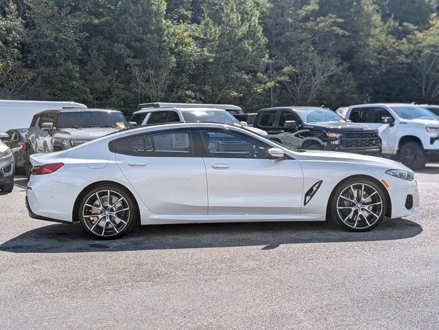 2020 BMW 8 Series 840i