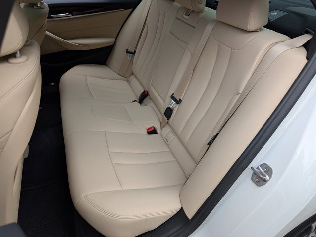 2019 BMW 5 Series 530i