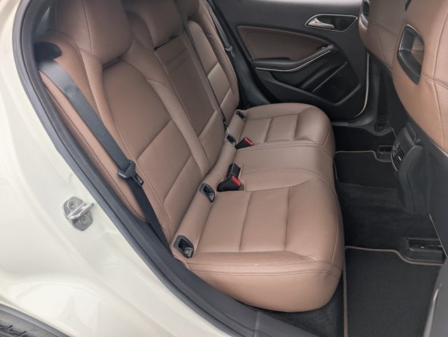 2015 Mercedes-Benz GLA GLA 250