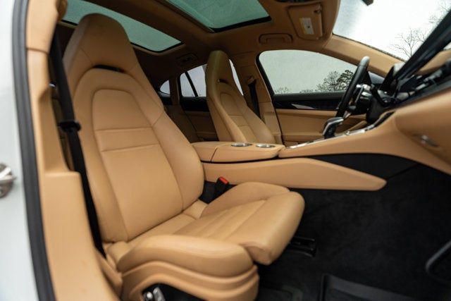 2020 Porsche Panamera 4 E-Hybrid