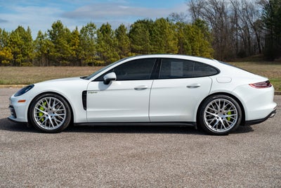 2020 Porsche Panamera 4 E-Hybrid