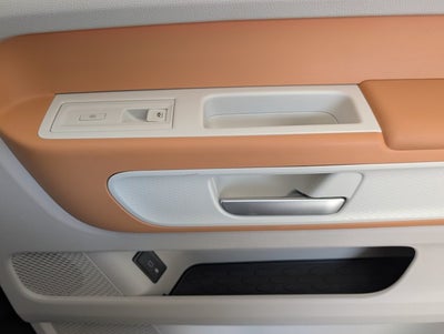 2025 Volkswagen ID. Buzz Pro S Plus