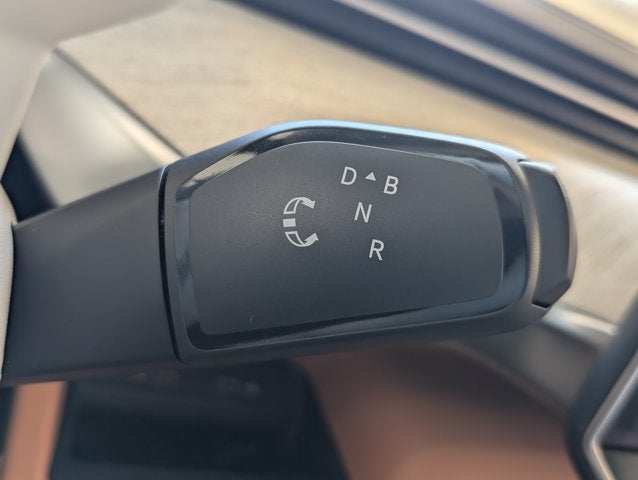 2025 Volkswagen ID. Buzz Pro S Plus