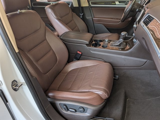 2014 Volkswagen Touareg Exec