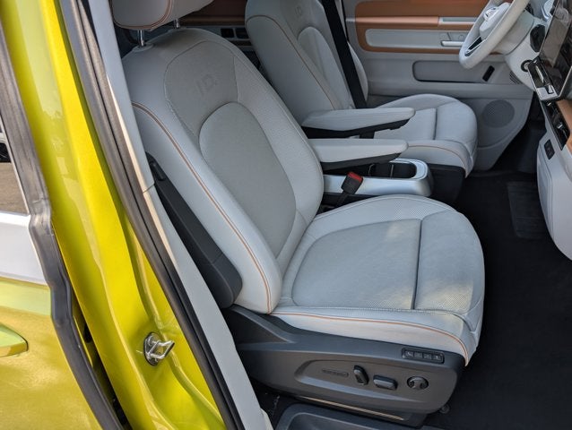 2025 Volkswagen ID. Buzz Pro S Plus