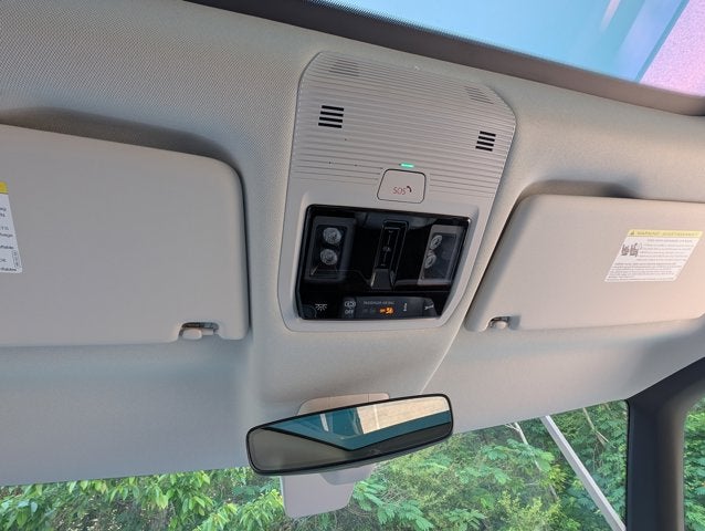 2025 Volkswagen ID. Buzz Pro S Plus