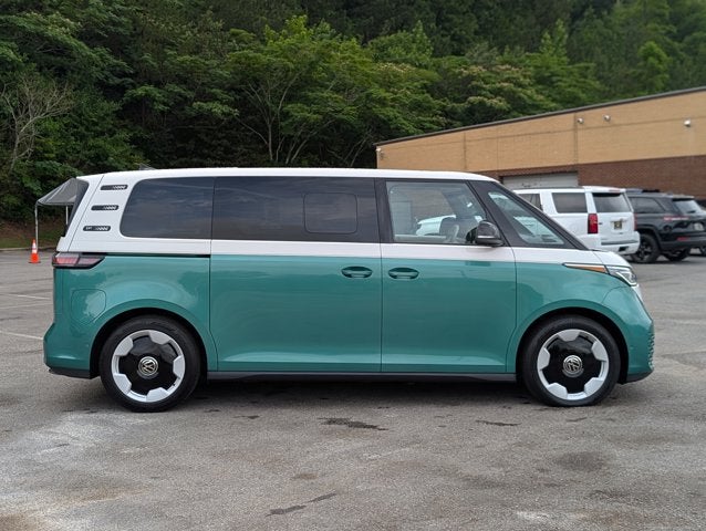 2025 Volkswagen ID. Buzz Pro S Plus