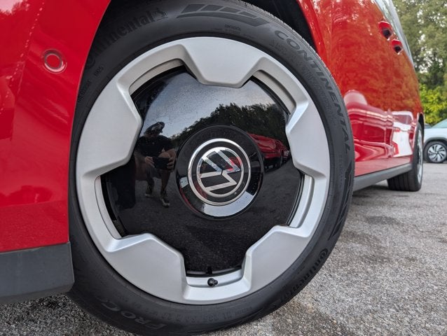 2025 Volkswagen ID. Buzz Pro S Plus