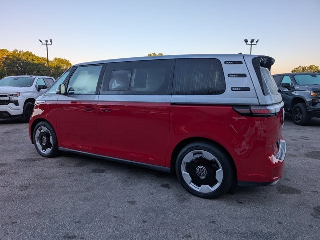 2025 Volkswagen ID. Buzz Pro S Plus