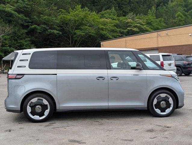 2025 Volkswagen ID. Buzz Pro S Plus