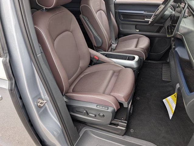 2025 Volkswagen ID. Buzz Pro S Plus