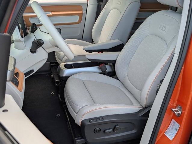 2025 Volkswagen ID. Buzz Pro S Plus