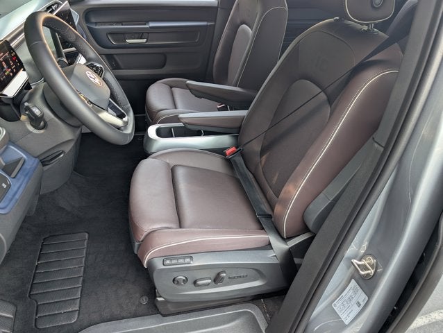 2025 Volkswagen ID. Buzz Pro S Plus