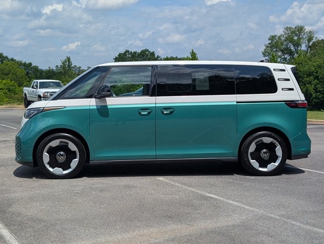 2025 Volkswagen ID. Buzz Pro S Plus