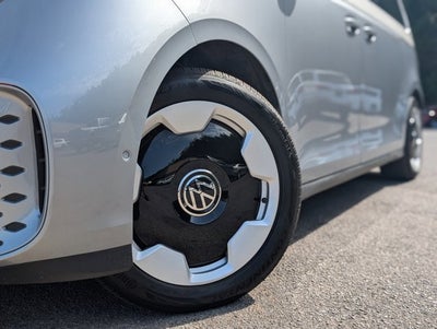 2025 Volkswagen ID. Buzz Pro S Plus