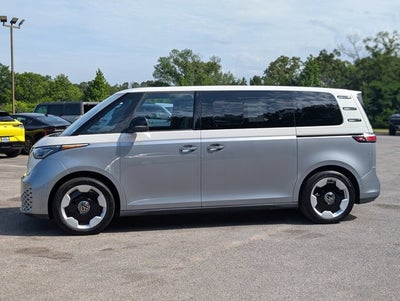 2025 Volkswagen ID. Buzz Pro S Plus