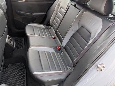 2024 Volkswagen Golf GTI 380 SE