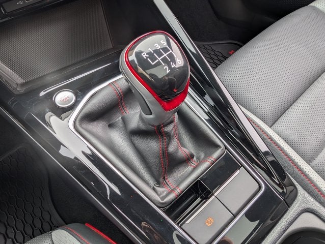 2024 Volkswagen Golf GTI 380 SE