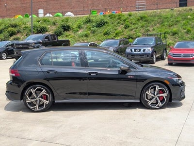 2026 Volkswagen Golf GTI SE
