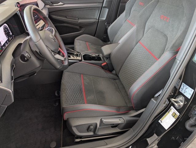2026 Volkswagen Golf GTI SE