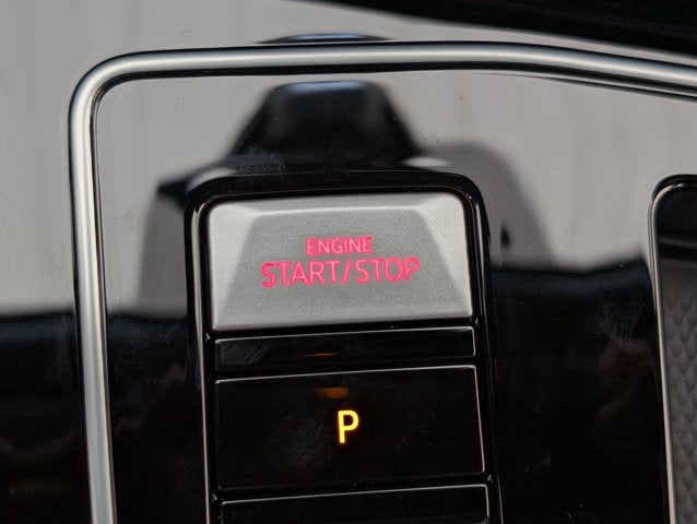 2025 Volkswagen Golf GTI Autobahn