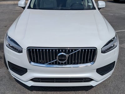 2022 Volvo XC90 Momentum