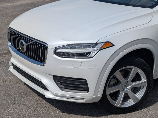 2022 Volvo XC90 Momentum