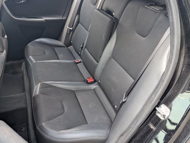 2016 Volvo XC60 T5 Drive-E
