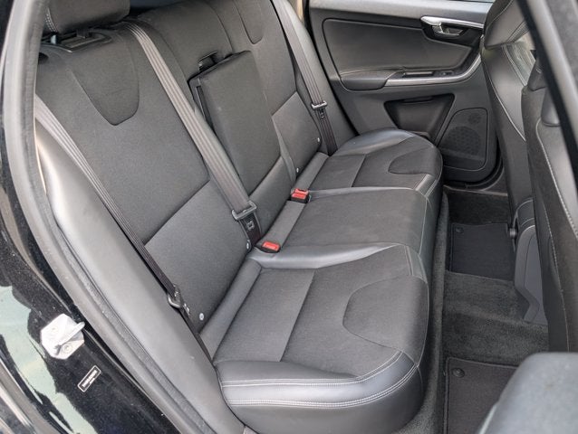 2016 Volvo XC60 T5 Drive-E