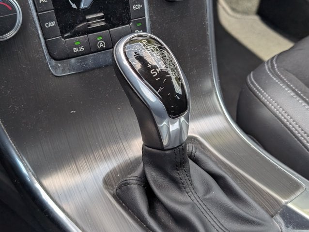 2016 Volvo XC60 T5 Drive-E