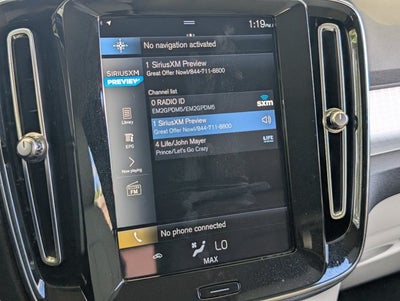 2021 Volvo XC40 Momentum