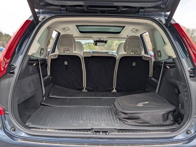 2022 Volvo XC90 Recharge Plug-In Hybrid Inscription