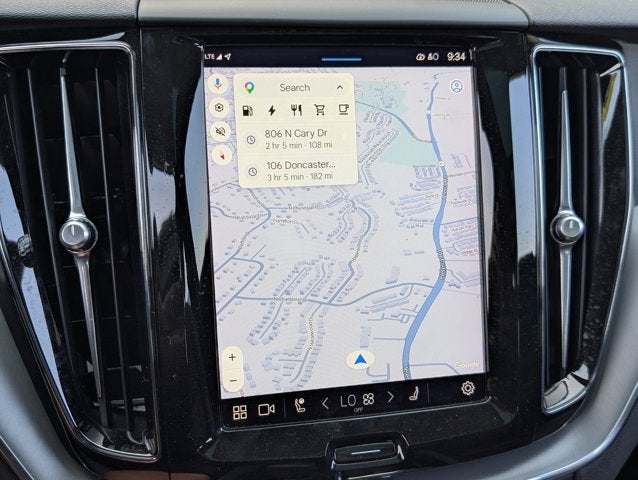 2023 Volvo XC60 Recharge Plug-In Hybrid Core Bright Theme