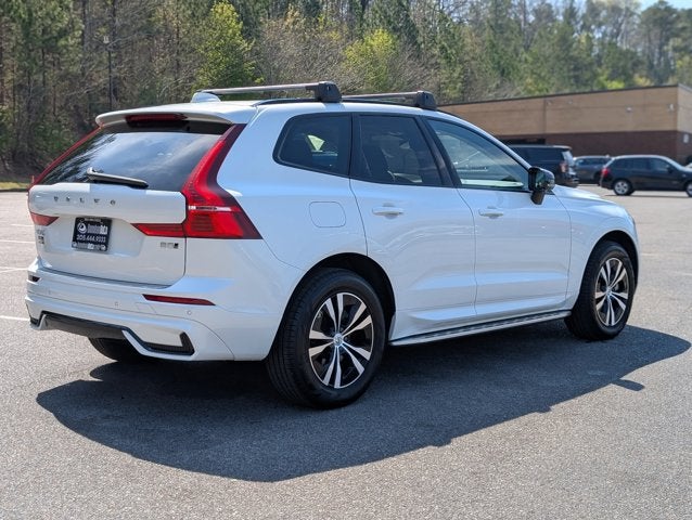 2024 Volvo XC60 Core Dark Theme