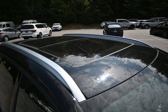 2025 Volvo XC40 Core Bright Theme