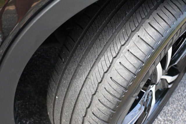 2025 Volvo XC40 Core Bright Theme