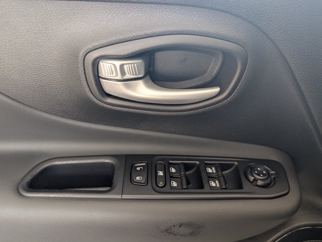 2023 Jeep Renegade Altitude