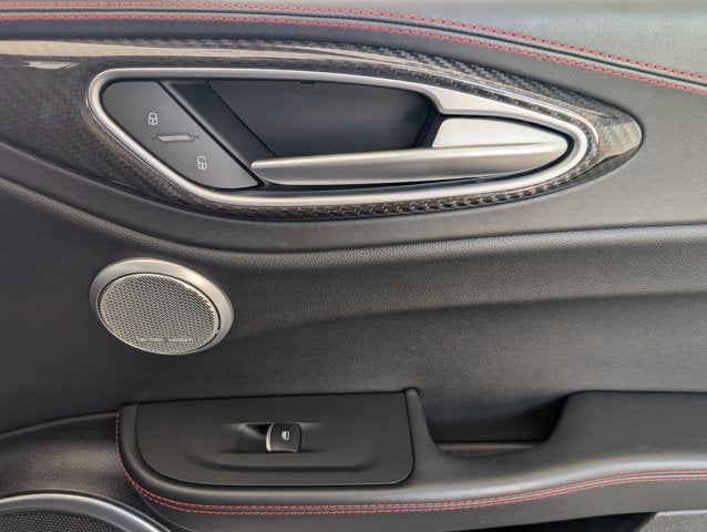 2018 Alfa Romeo Giulia Quadrifoglio Base
