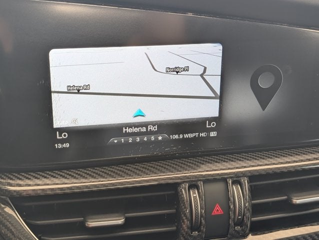 2018 Alfa Romeo Giulia Quadrifoglio Base